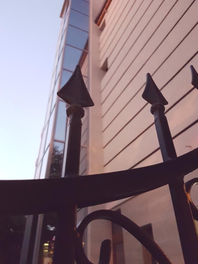 Guest House Saint Apostol 内塞伯尔 外观 照片