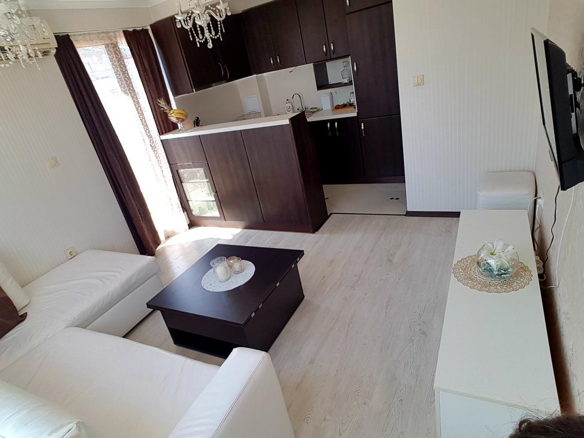 Guest House Saint Apostol 内塞伯尔 外观 照片